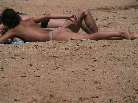 Carbon tan half-nudists