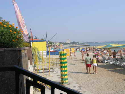 Infrastructure beach