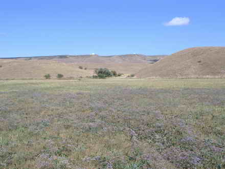 The valley at the foot of Tepe-Oba